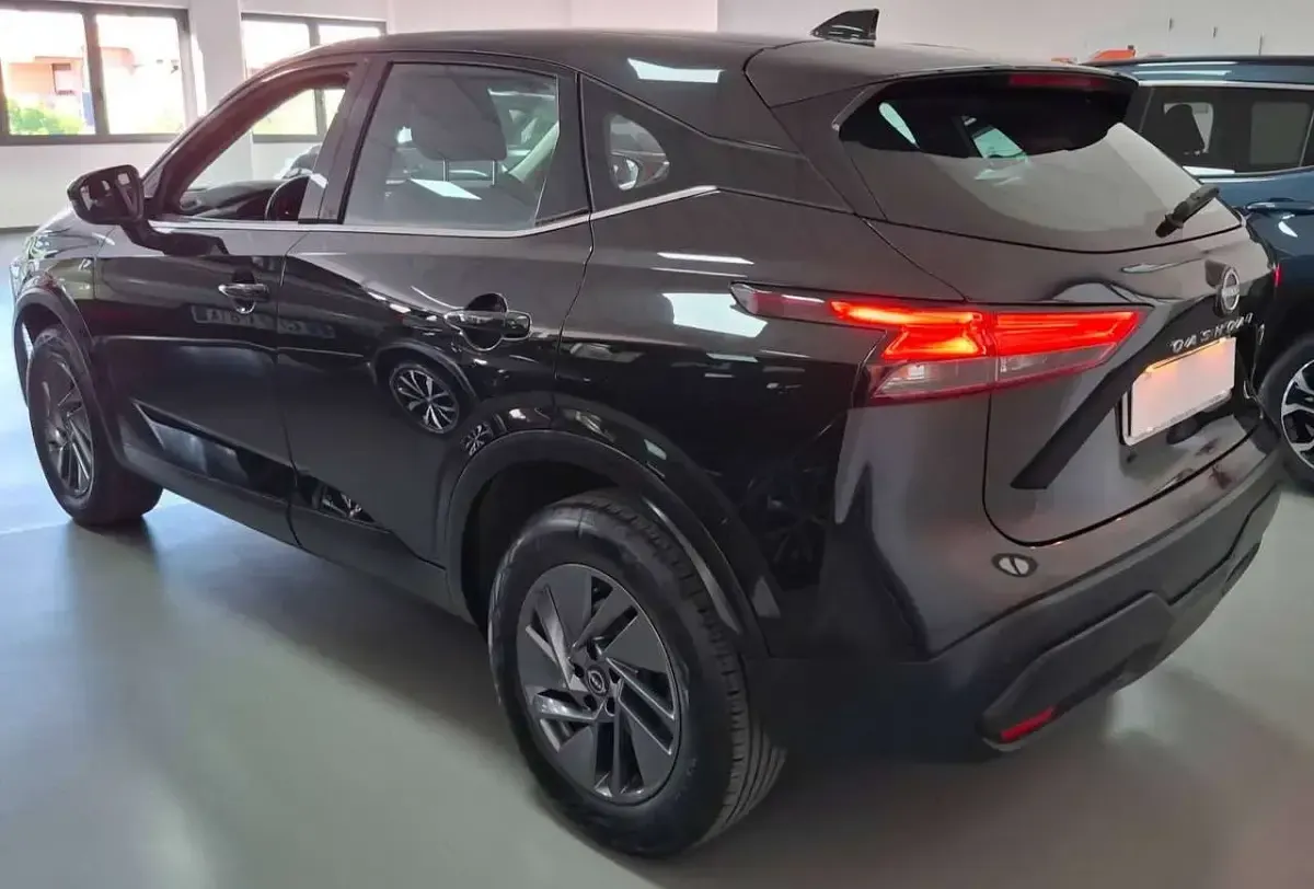 Usata Nissan Qashqai 158 CV (116 kW) 2023 Nero SUV