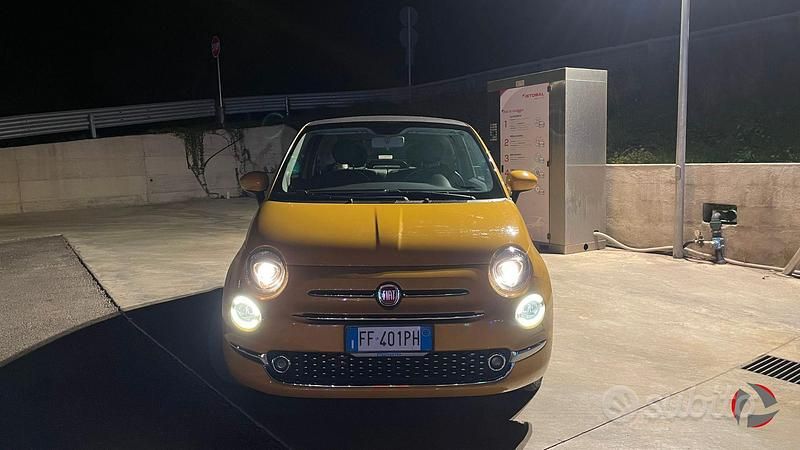 Usata Fiat 500 Lounge 69 CV (50 kW) 2016 Giallo Cabrio