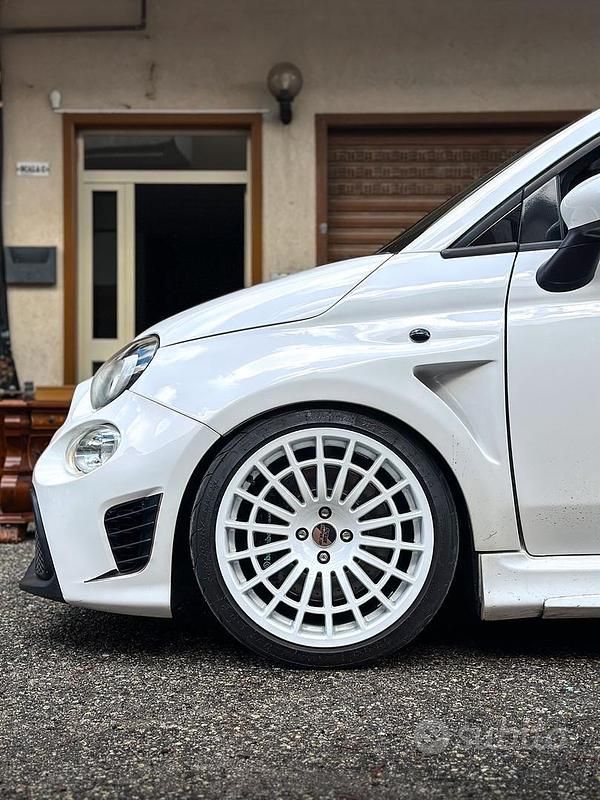 Usata Abarth 500 270 CV (198 kW) 2009 Bianco Utilitaria