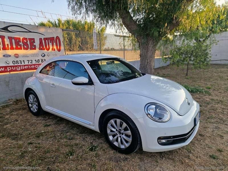 Usata VW Beetle Design 110 CV (80 kW) 2016 Bianco Utilitaria