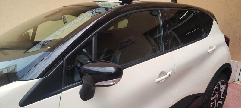 Usata Renault Captur 110 CV (80 kW) 2016 Beige SUV