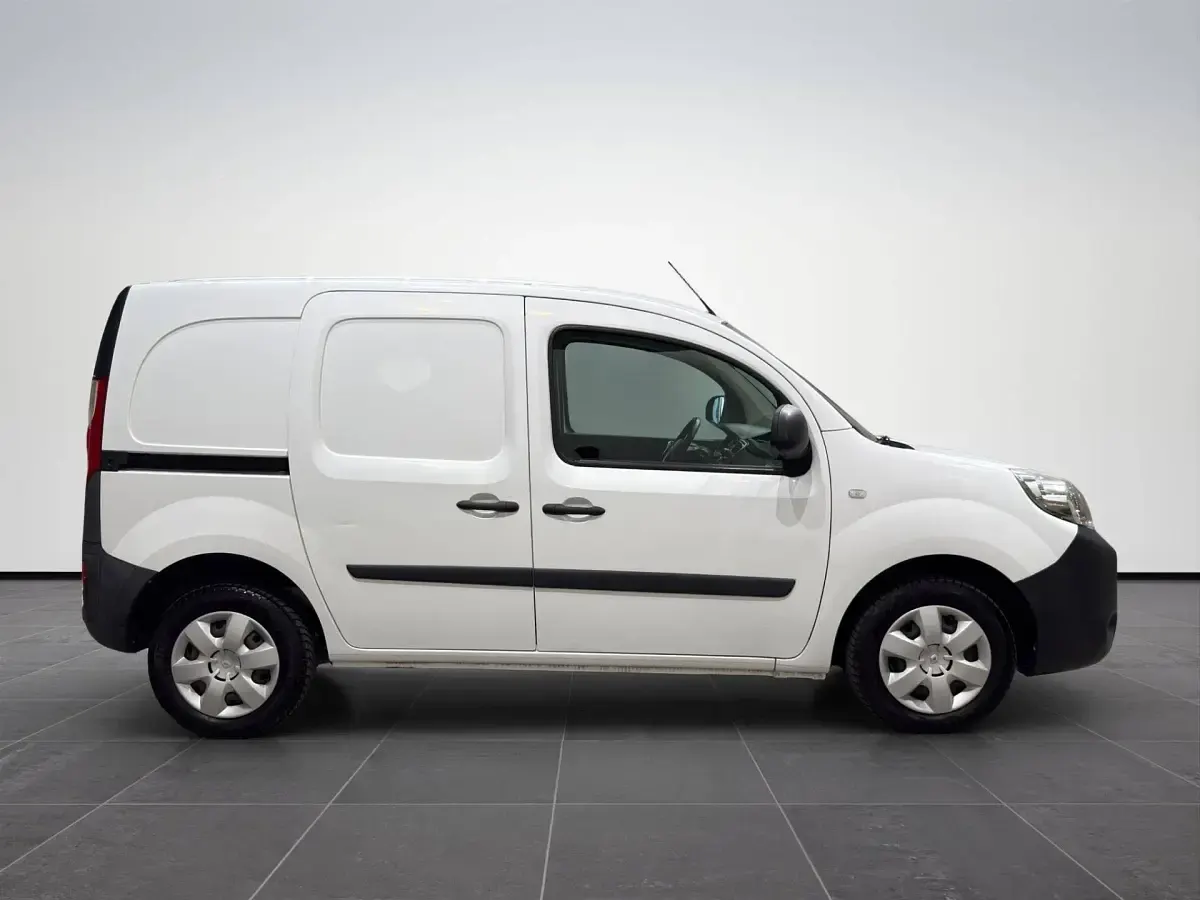 Usata Renault Kangoo 95 CV (69 kW) 2021 Bianco Monovolume