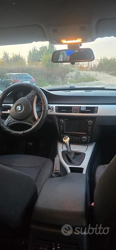 Usata BMW 320 Efficient Dynamics 144 CV (105 kW) 2009 Marrone Berlina