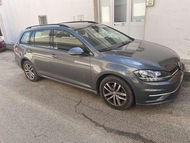 Usata VW Golf VII Business 114 CV (83 kW) 2019 Station wagon