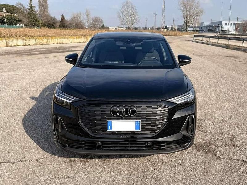 Usata Audi Q4 Sportback e-tron S-Line 77 kW (105 CV) 2025 Nero SUV