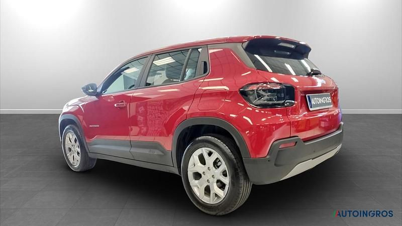 Occasion Jeep Avenger Altitude 101 PK (74 kW) 2023 Rood SUV