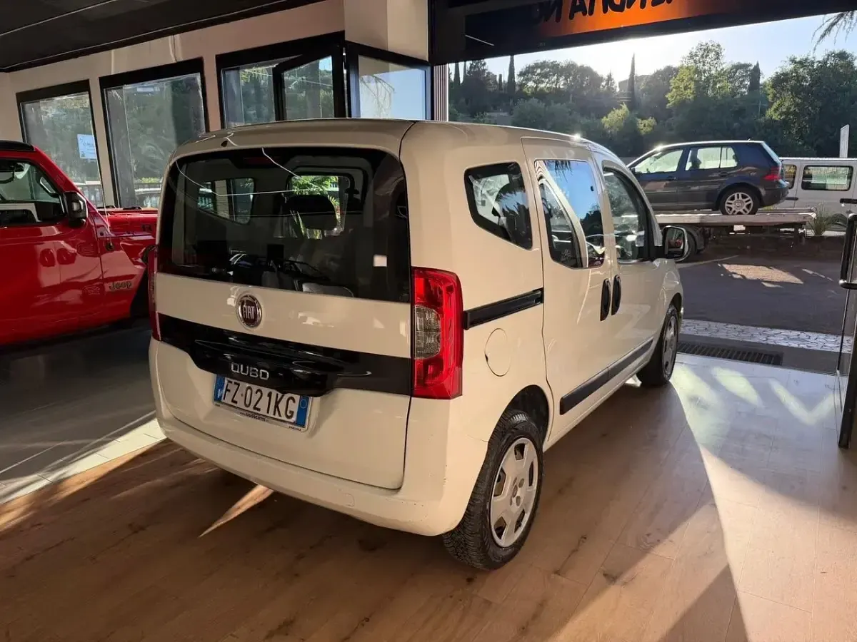 Usata Fiat Qubo Lounge 80 CV (58 kW) 2020 Bianco Monovolume