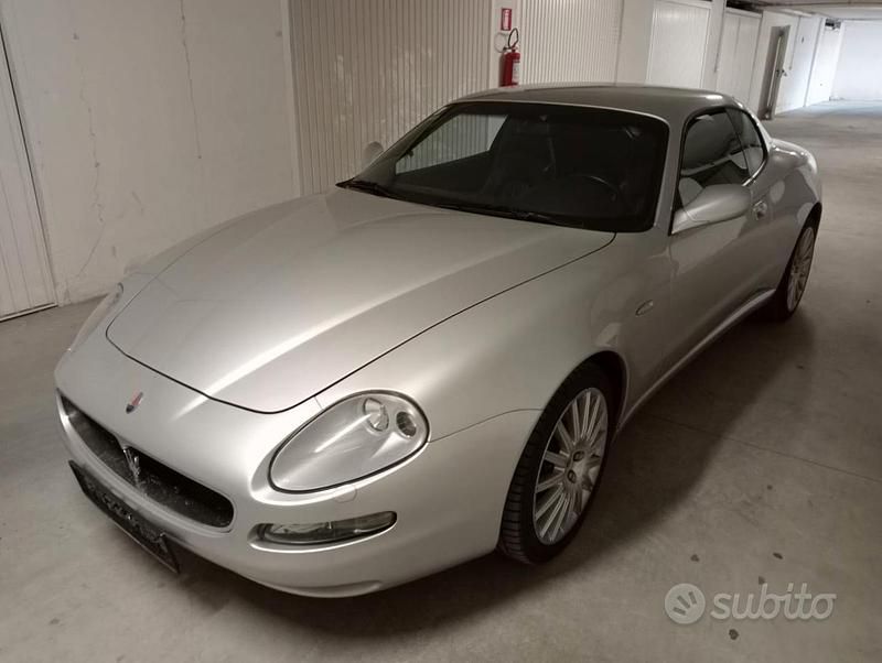 Begagnad Maserati 4200 GT 390 HK (286 kW) 2002 Grå Sportkupé