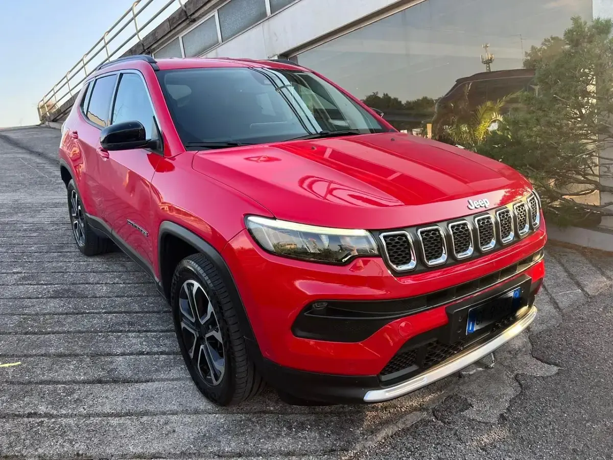 Usata Jeep Compass Limited 130 CV (95 kW) 2022 Rosso SUV
