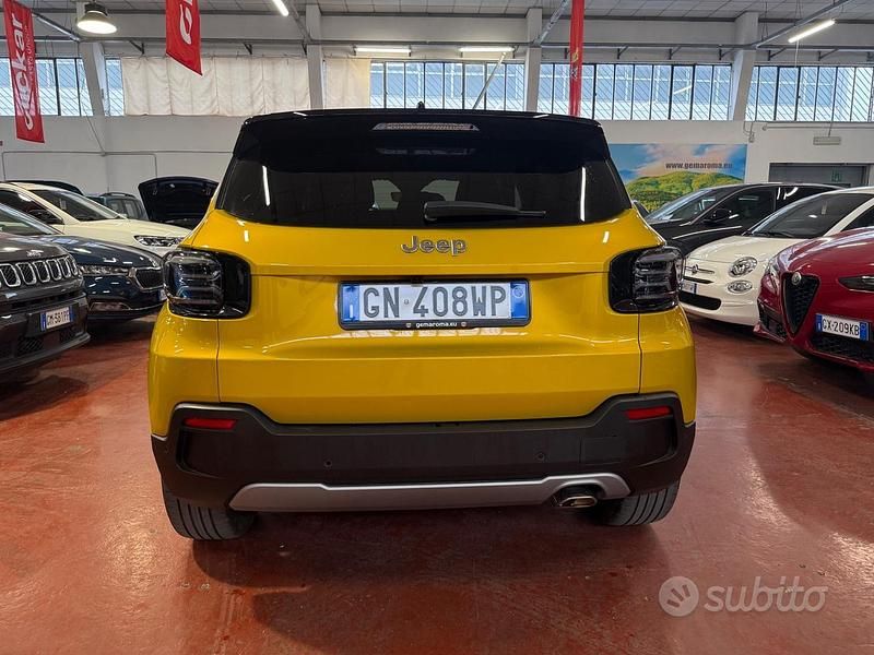 Usata Jeep Avenger Summit 100 CV (73 kW) 2023 Giallo SUV