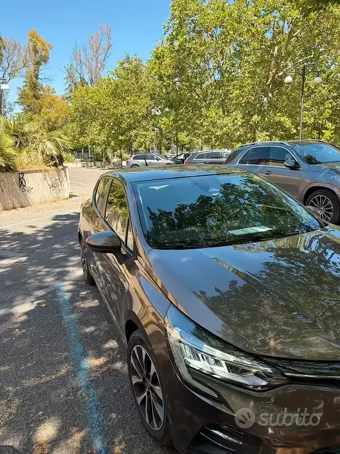 Usata Renault Clio V 86 CV (63 kW) 2020 Berlina