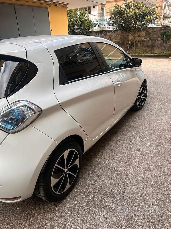 Usata Renault Zoe 2018 Bianco Utilitaria