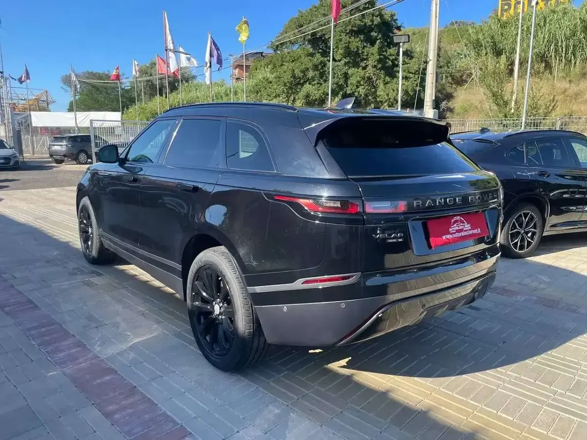 Usata Land Rover Range Rover Velar R-Dynamic 241 CV (177 kW) 2018 Nero met SUV