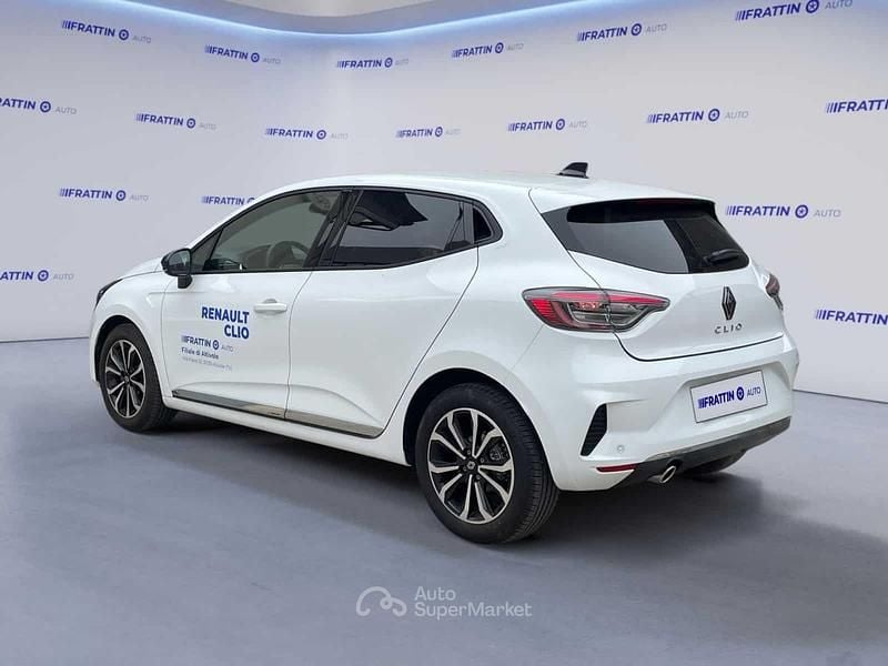 Usata Renault Clio V Techno 91 CV (66 kW) 2024 Bianco Berlina