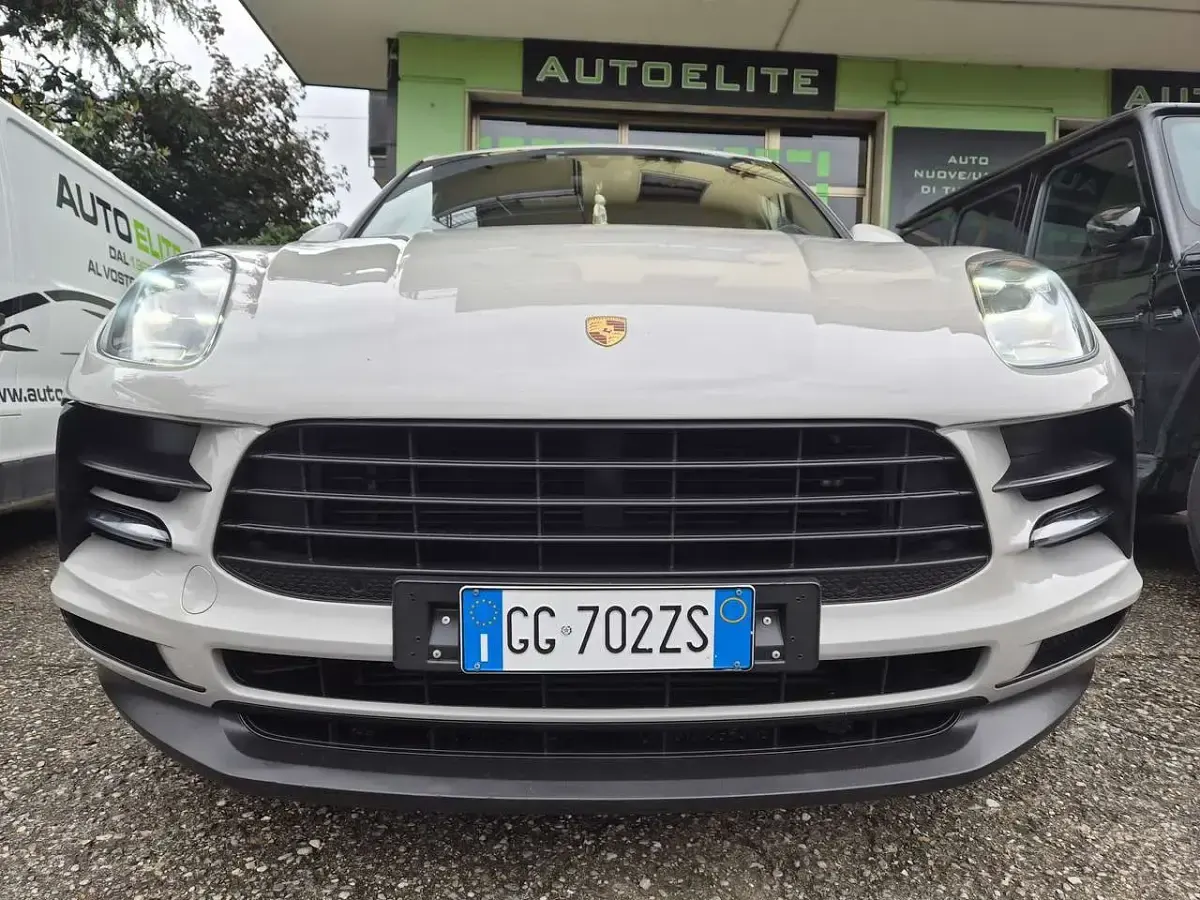 Usata Porsche Macan 245 CV (180 kW) 2019 Grigio SUV