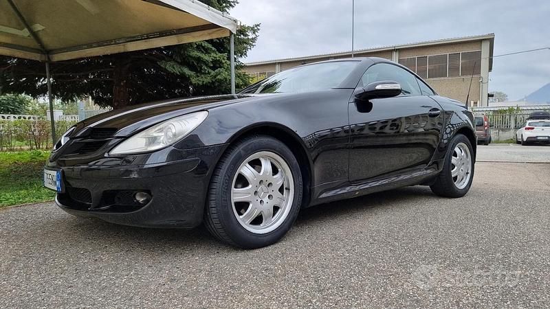 Usata Mercedes SLK200 163 CV (119 kW) 2005 Nero Cabrio