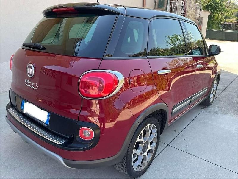Usata Fiat 500L Trekking 105 CV (77 kW) 2013 Rosso Monovolume