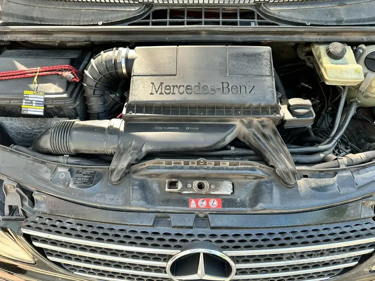 Usata Mercedes Viano 150 CV (110 kW) 2004 Monovolume