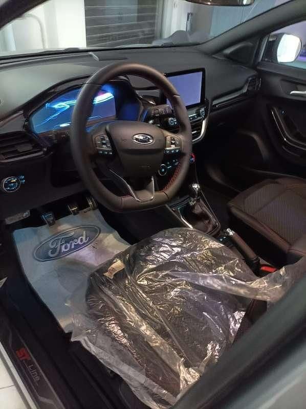 Usata Ford Puma Titanium X 125 CV (91 kW) 2020 Grigio SUV