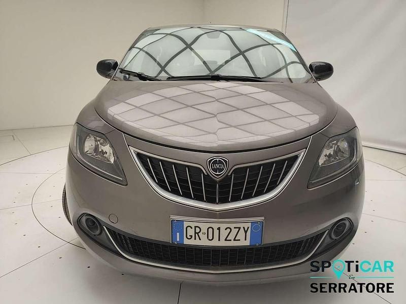 Usata Lancia Ypsilon S 70 CV (51 kW) 2024 Grigio Utilitaria