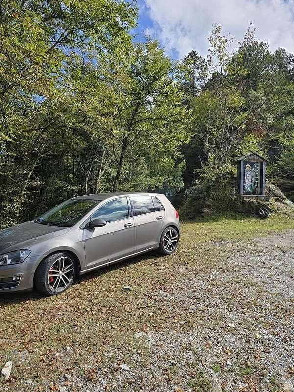 Usata VW Golf VII Highline 150 CV (110 kW) 2014 Berlina