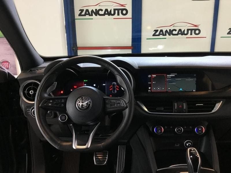 Usata Alfa Romeo Stelvio Sprint 160 CV (117 kW) 2024 Nero SUV