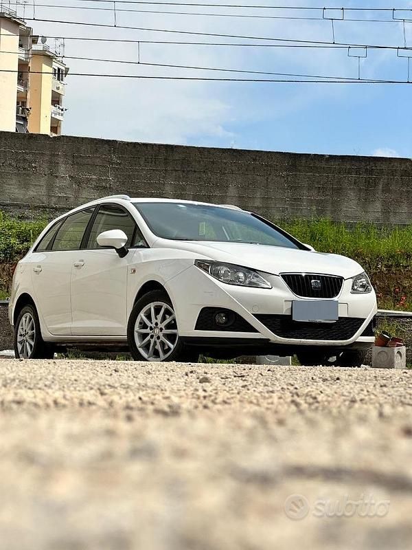 Usata Seat Ibiza ST 2010 Bianco Station wagon