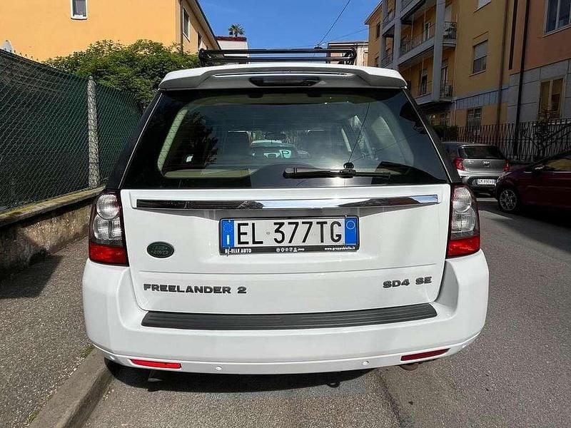 Usata Land Rover Freelander 2 SE 190 CV (139 kW) 2012 Bianco SUV