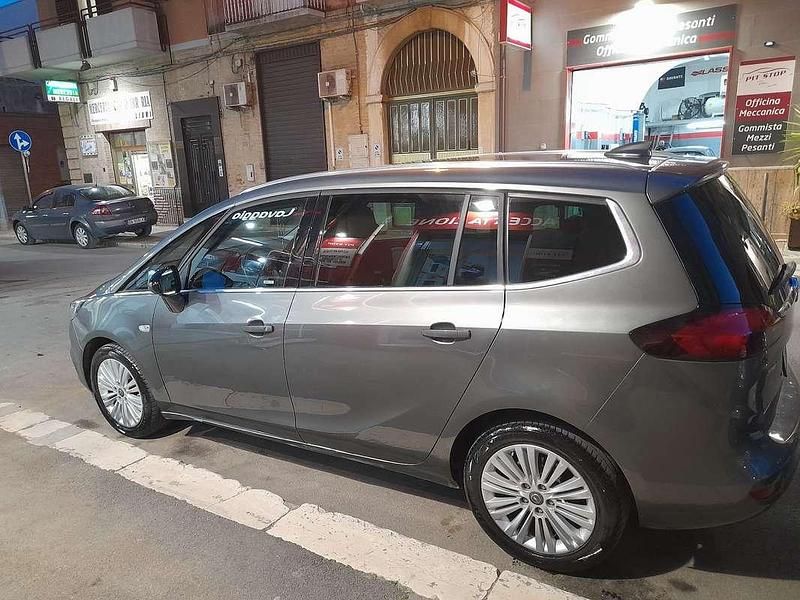 Usata Opel Zafira 150 CV (110 kW) 2018 Monovolume