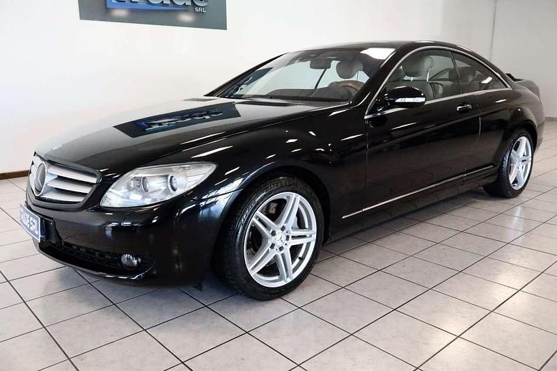 Usata Mercedes CL500 386 CV (283 kW) 2007 Nero Coupé