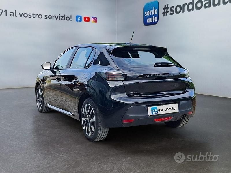 Usata Peugeot 208 Active 75 CV (55 kW) 2024 Nero Utilitaria