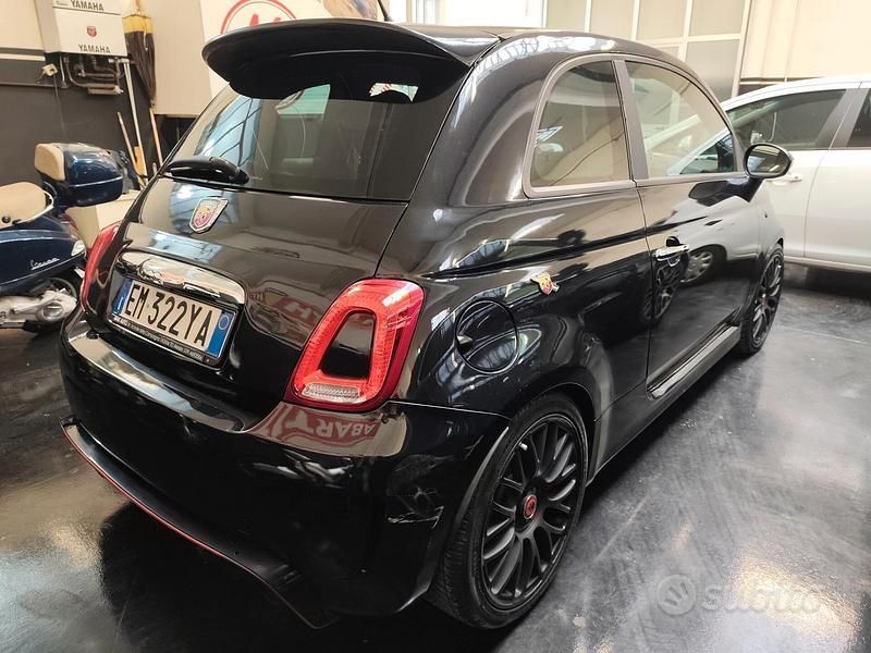 Usata Fiat 500 Abarth 134 CV (98 kW) 2012 Nero Utilitaria