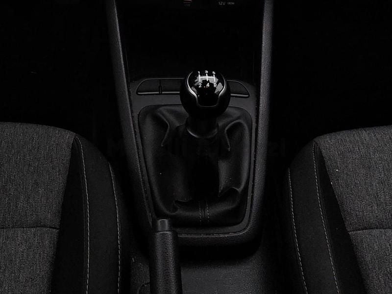 Usata Kia Stonic Style 84 CV (61 kW) 2023 Grigio SUV