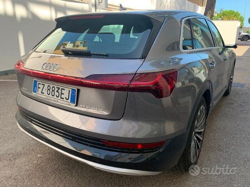 Usato 2020 Audi e-tron El_Hybrid 215 CV (68.000 €)
