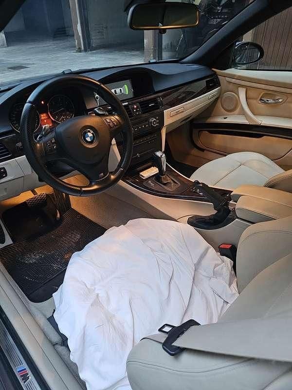 Usata BMW 330 Cabriolet M Sport 245 CV (180 kW) 2009 Grigio Cabrio
