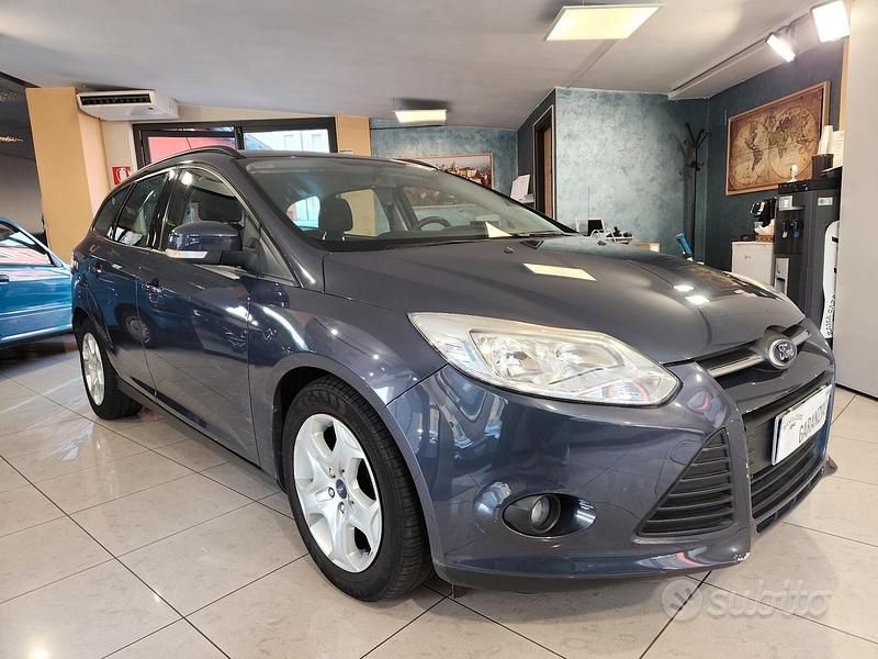 Usata Ford Focus Titanium 95 CV (69 kW) 2014 Blu/azzurro Station wagon