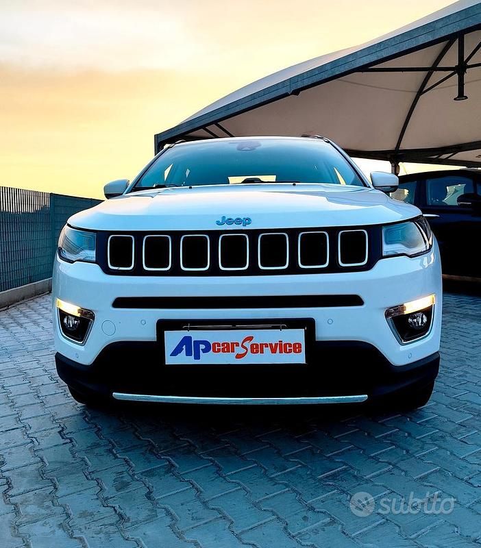 Usata Jeep Compass Limited 140 CV (102 kW) 2017 Bianco SUV