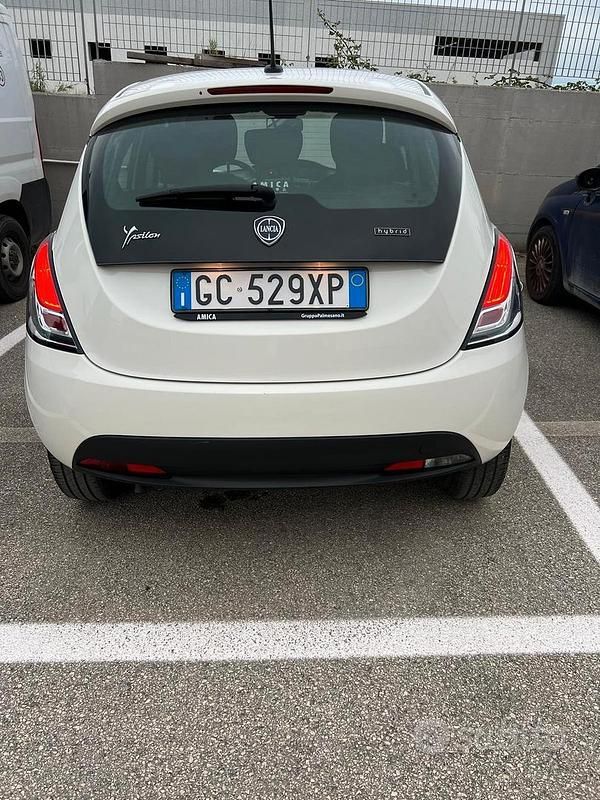Usata Lancia Ypsilon 2020 Bianco Utilitaria