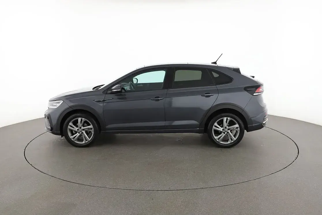 Usata VW Taigo R-line 150 CV (110 kW) 2022 Grigio SUV