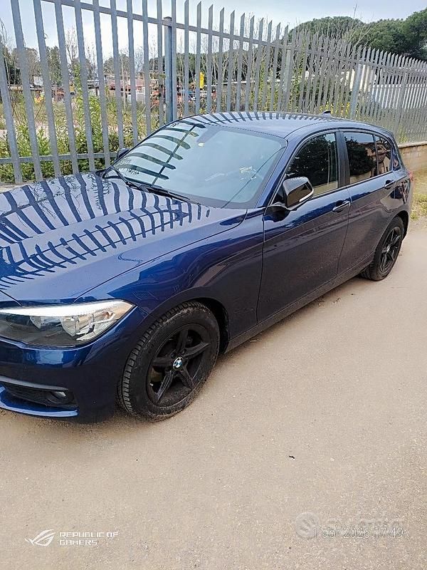 Usata BMW 118 2018 Blu Utilitaria