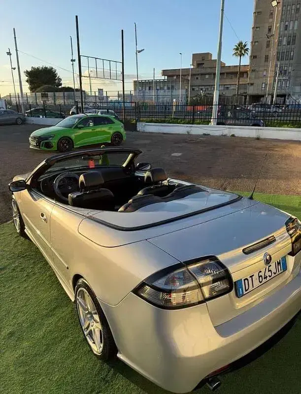 Usata Saab 9-3 Cabriolet Linear 150 CV (110 kW) 2009 Argento Cabrio
