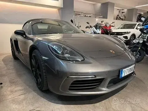 Usata Porsche 718 Boxster 300 CV (220 kW) 2017 Grigio Cabrio