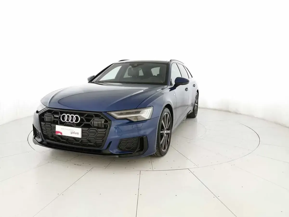 Usado Audi A6 S-Line 299 CV (219 kW) 2024 Familiar