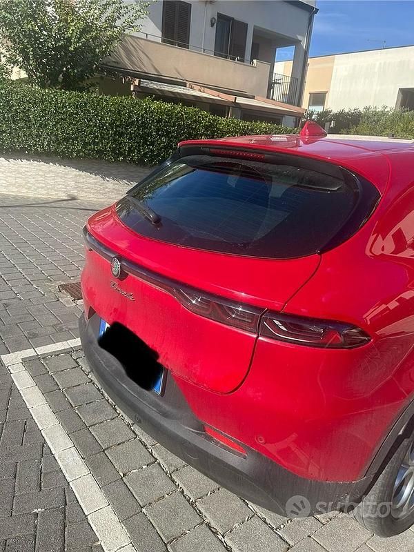 Usata Alfa Romeo Tonale 131 CV (96 kW) 2023 Rosso SUV