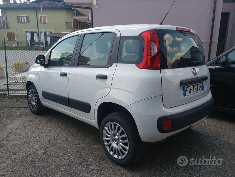 Usata Fiat Panda Easy 85 CV (62 kW) 2016 Bianco Utilitaria