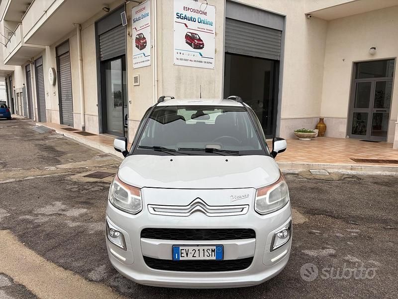 Bianco Usata 2014 Citroën C3 Picasso Exclusive Monovolume | 4900 € (Buon prezzo) - Immagine 1/4