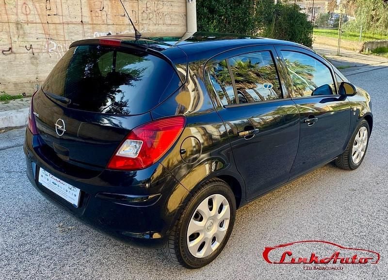 Usata Opel Corsa Cosmo 80 CV (58 kW) 2010 Nero Utilitaria