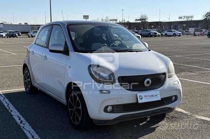 Usata Smart ForFour Passion 71 CV (52 kW) 2016 Bianco Utilitaria
