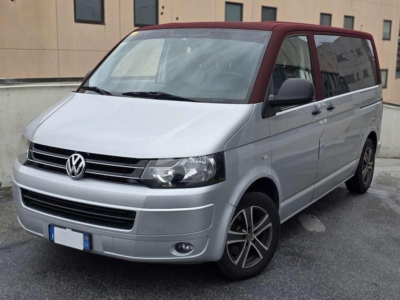 Usata VW Multivan 102 CV (75 kW) 2010 Argento Monovolume