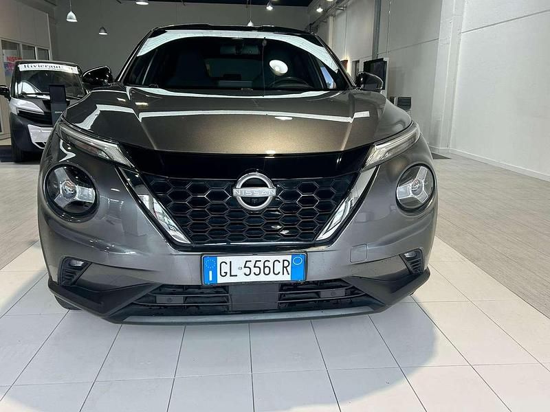 Usata Nissan Juke N-Connecta 94 CV (69 kW) 2023 Grigio SUV